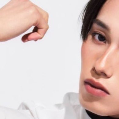 poyo3y's tweet photo. マサヒロくんって左目二重のくい込み浅いから顔の左右で印象変わるのがちめろい https://t.co/4kxWtK3wfJ