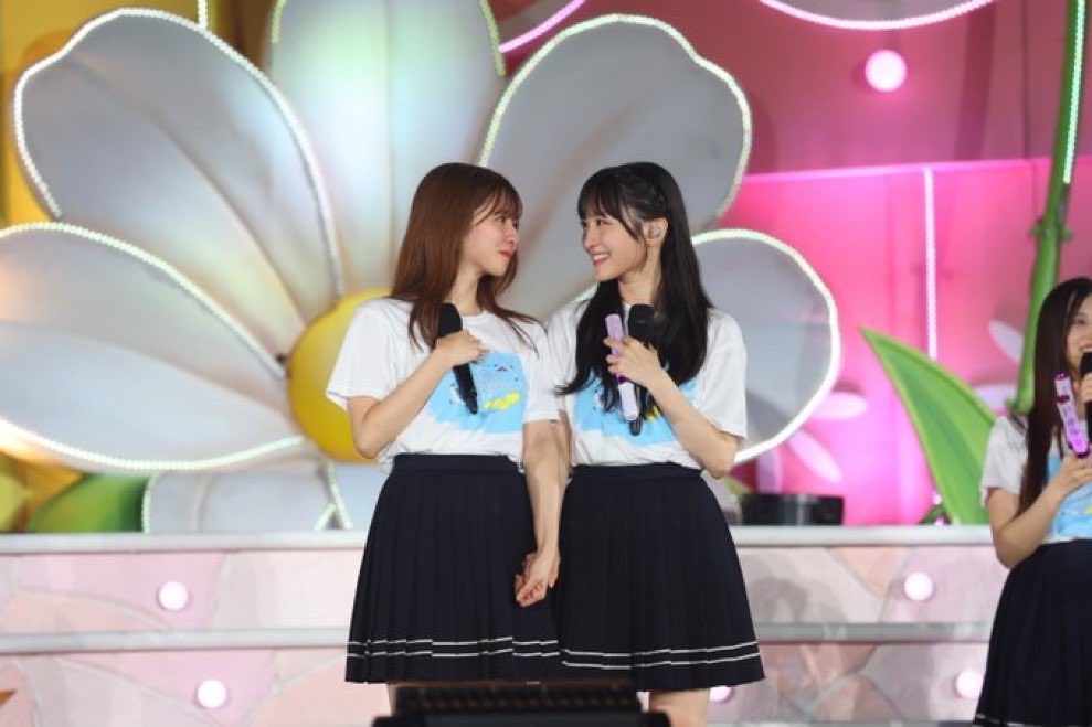 046NGZK46's tweet photo. 新キャプの小吉、この夏の座長みーきゅん！

お疲れ様‼️

#乃木坂46
#菅原咲月
#一ノ瀬美空 https://t.co/PqODQ0knrI