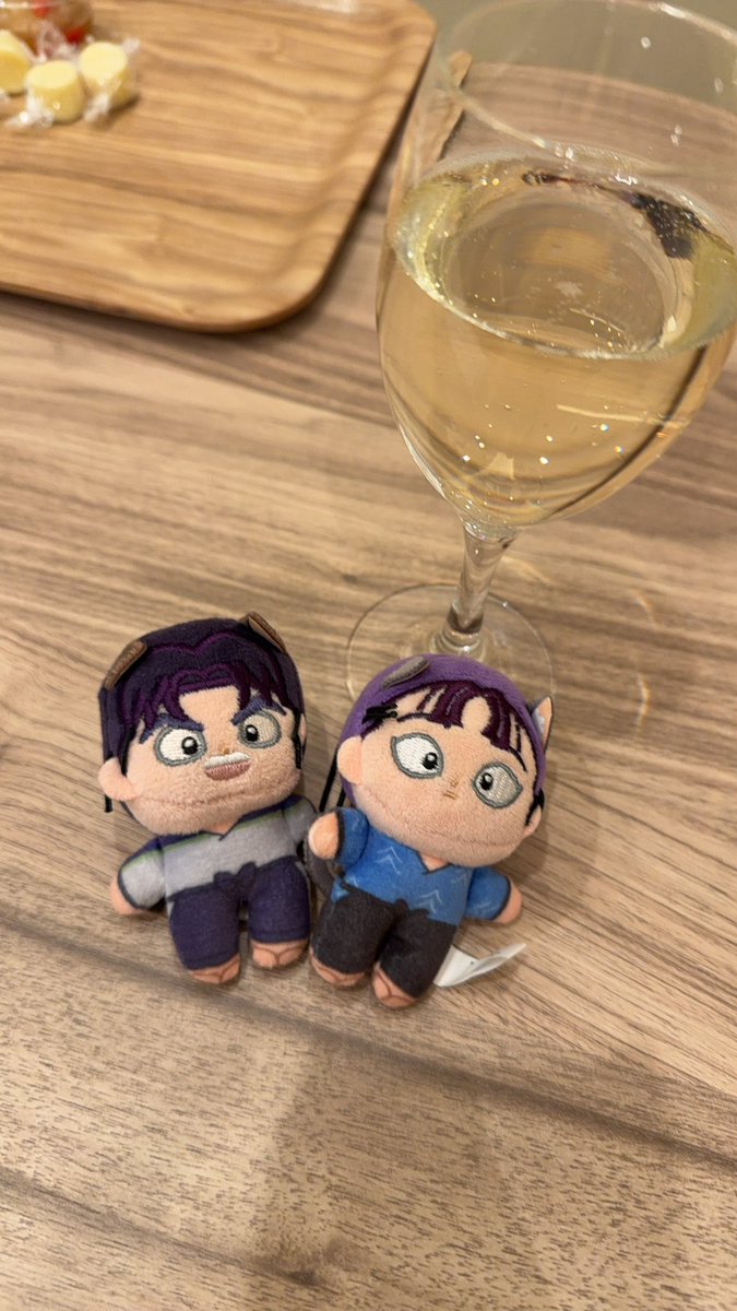 kanan0909's tweet photo. お宿のラウンジで🥂♥︎ https://t.co/9n2NZKkFxk