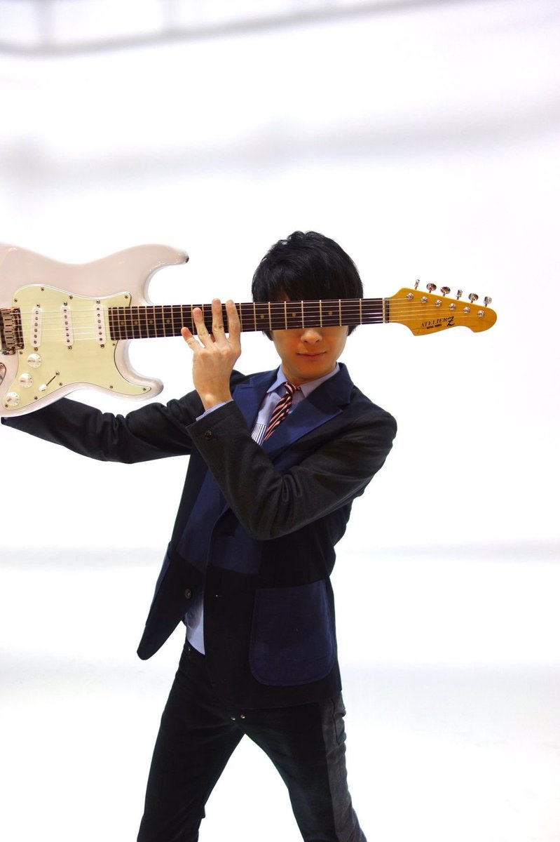 usghxh2's tweet photo. @rockkinlife 斎藤宏介！ https://t.co/ch98EAU6g8