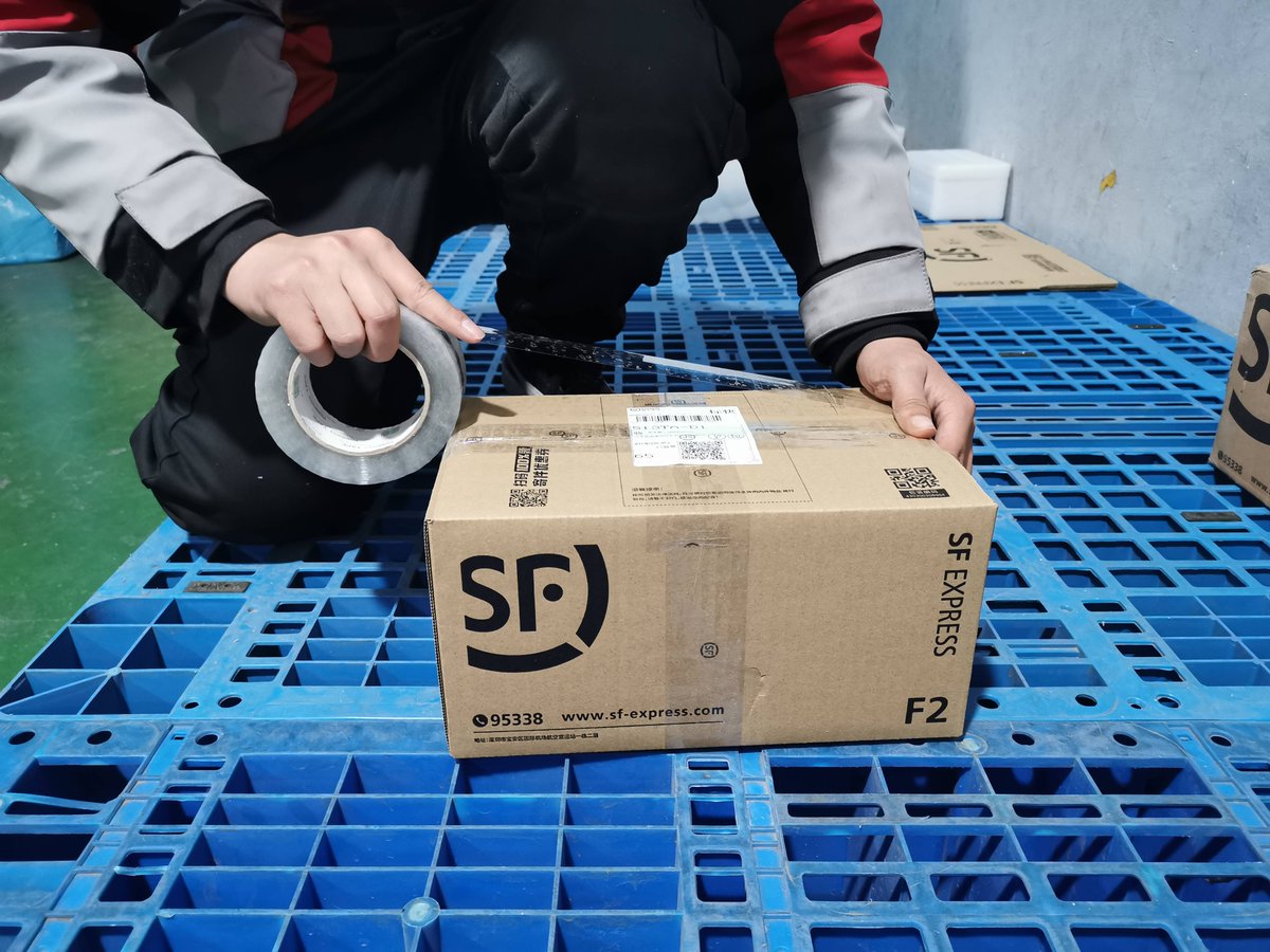SenaNur63594948's tweet photo. Just got the package I’ve been waiting for! Time to pop that tape, unbox my new gadget and see if it lives up to the hype https://t.co/HNqkH0BG4z