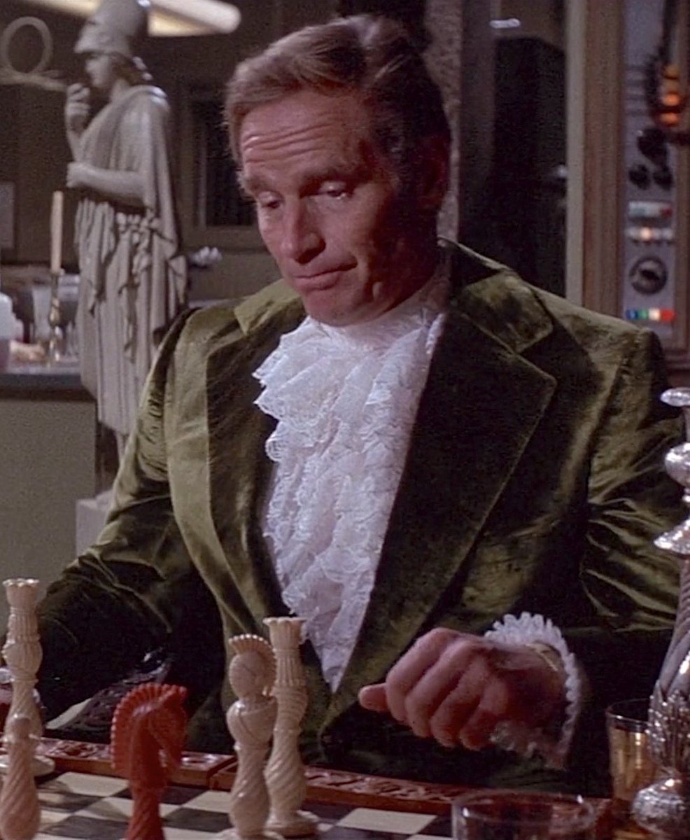 JREX8284's tweet photo. @HorrorNHaunted The Omega Man, 1971 https://t.co/D2FH3icF9I