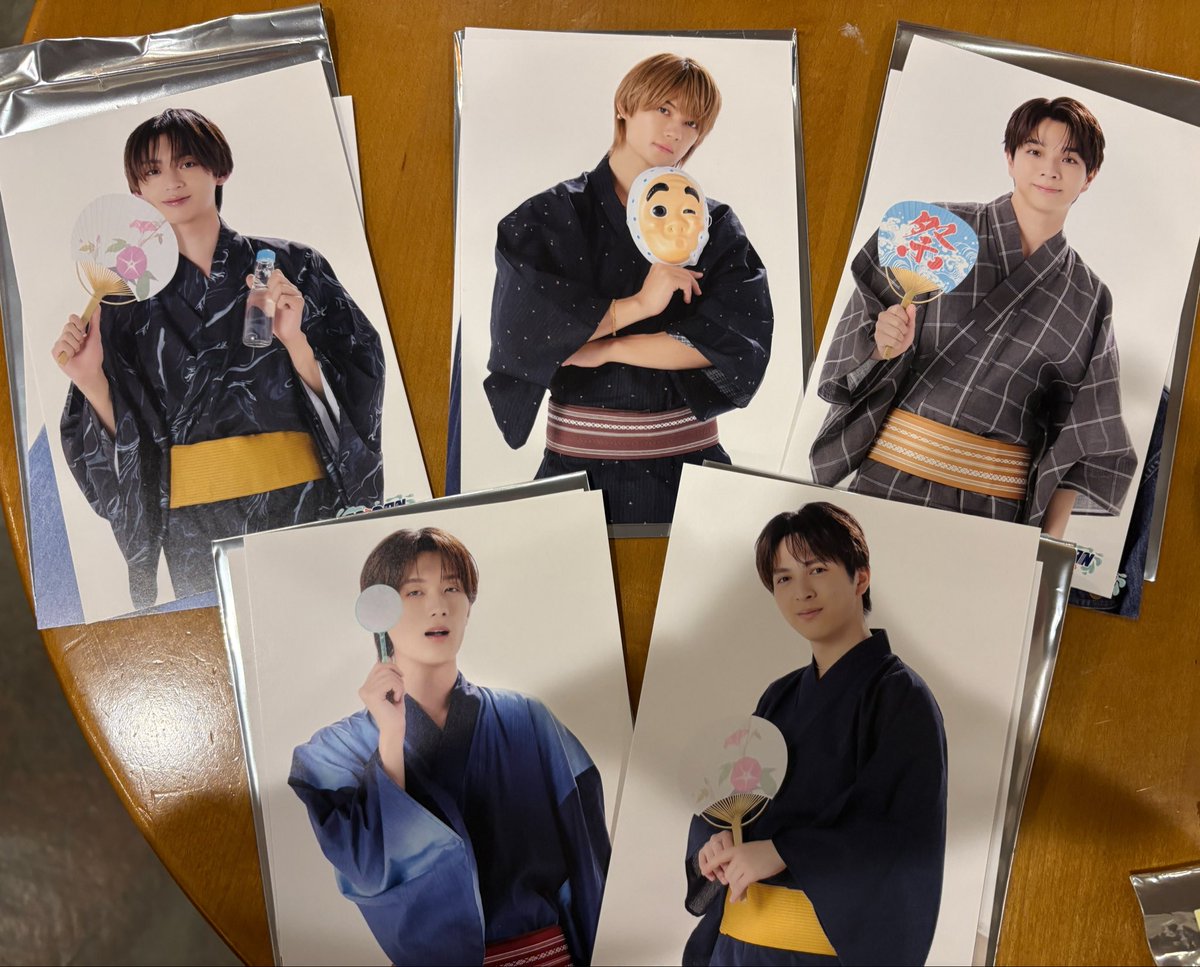 C9O5P's tweet photo. 交換なしでM!LK(審議)揃って神🤩 https://t.co/OBzBsFHTGZ