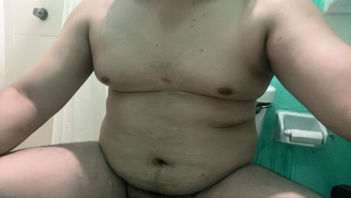 AndrewAngeloOF2's tweet photo. Un bañito pal calor https://t.co/NHwGnXhtya