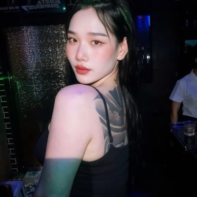 Gifzy2000's tweet photo. #NewProfilePic https://t.co/9KaFQ5Jovw