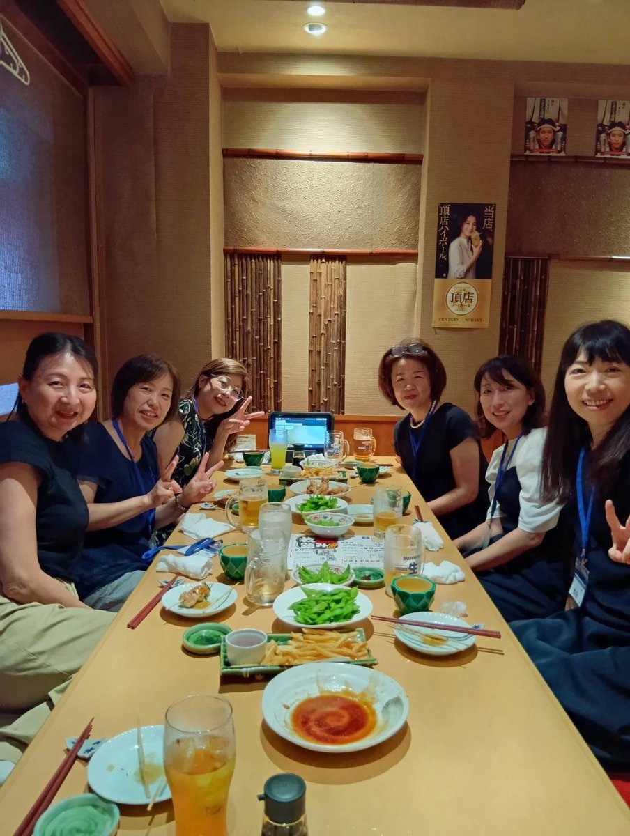 ndachiba's tweet photo. すし藤乃にて残暑払いを開催いたしました。

日頃なかなか会えない保護者同士、子どもたちの話題などで大いに盛り上がり、楽しい交流のひとときとなりました。

#防衛大学校 #防大 #父母会 https://t.co/t6LuoBzmkS