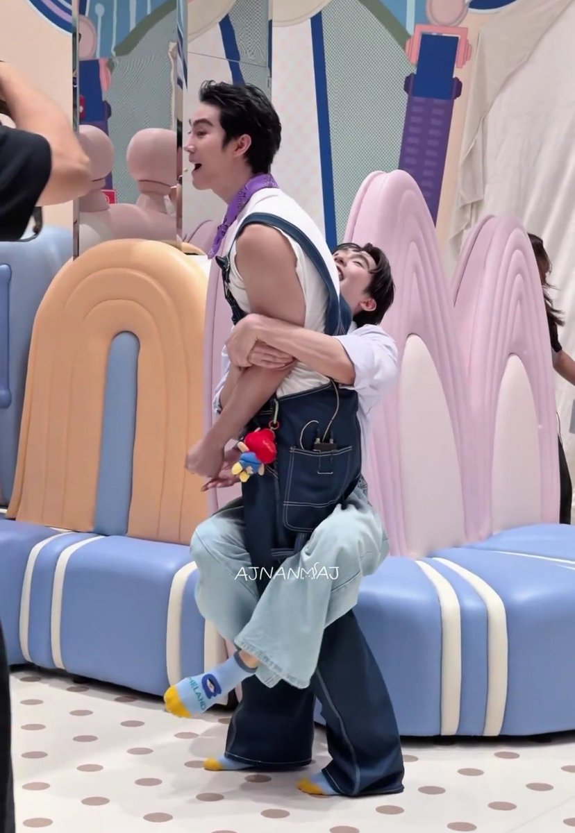 nntomabook_'s tweet photo. ฟอสลูกสอง555555555555555555 https://t.co/bE9luf0Cor