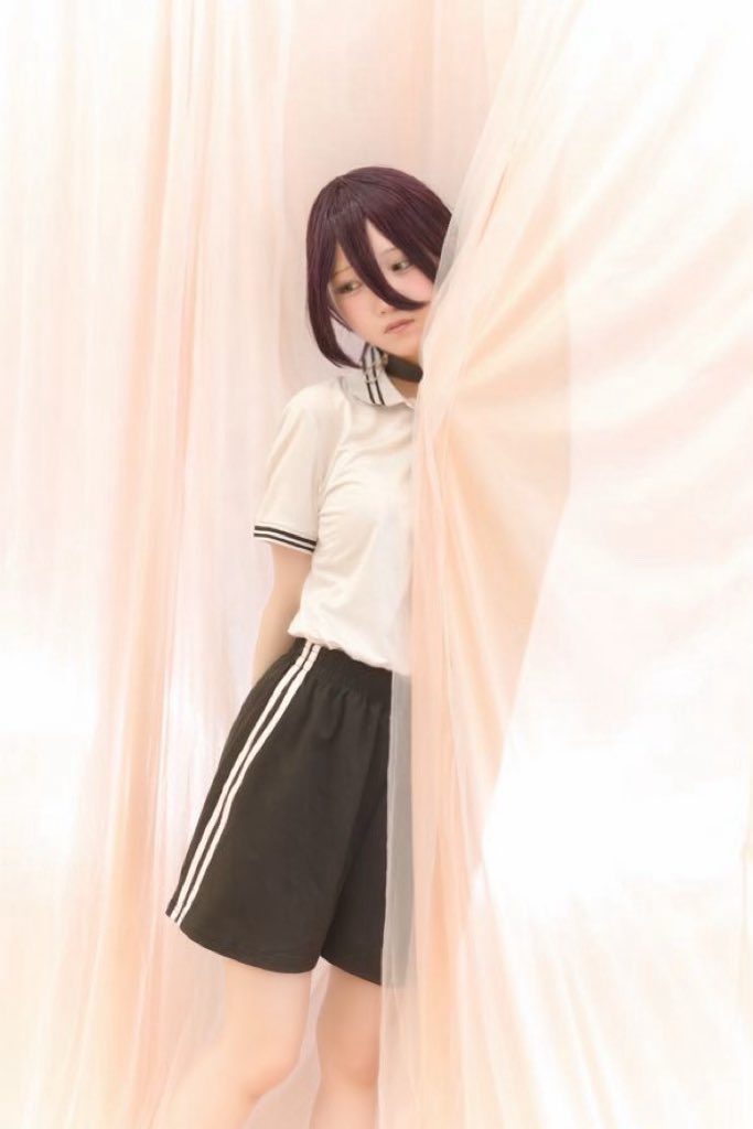 junon_oto's tweet photo. ⚠︎cos　︎✿

 #チェンソーマンコスプレ  #レゼコスプレ 
 #chainsawmancosplay  #rezecosplay 
 #cosplay #コスQQ https://t.co/03CNhyVieW