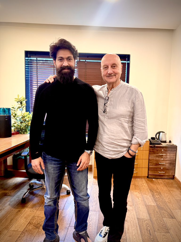 AnupamPKher's tweet photo. MEETING YASH WAS A TOTAL JOY!❤️It was a great joy to meet the phenomenon called Yash! I have loved his journey in KGF: Chapter 1 and KGF: Chapter 2. He didn’t just play Rocky! He gave the character a soul, a swagger and an unforgettable place in Indian cinema.😎❤️
Behind that powerful screen presence, I discovered a warm, grounded and thoughtful human being. We met at a studio and spoke about cinema, life, parents, families, dreams and the journeys that shape us.❤️‍🩹
Whenever I meet talented younger actors who are passionate and hungry to create something extraordinary, I feel energised. Their fire inspires me to work harder, explore deeper and give my very best. Perhaps that is the beauty of cinema! We may belong to different generations, but our dreams speak the same language.
My dearest Yash, may your forthcoming film #Toxic create its own magic and receive tremendous love and success. Keep inspiring, keep conquering. Lots of love and good luck, my friend! ❤️🙏 @TheNameIsYash