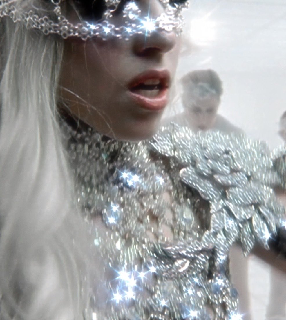hausofgagaicon's tweet photo. bad romance https://t.co/OJAUQhQnII