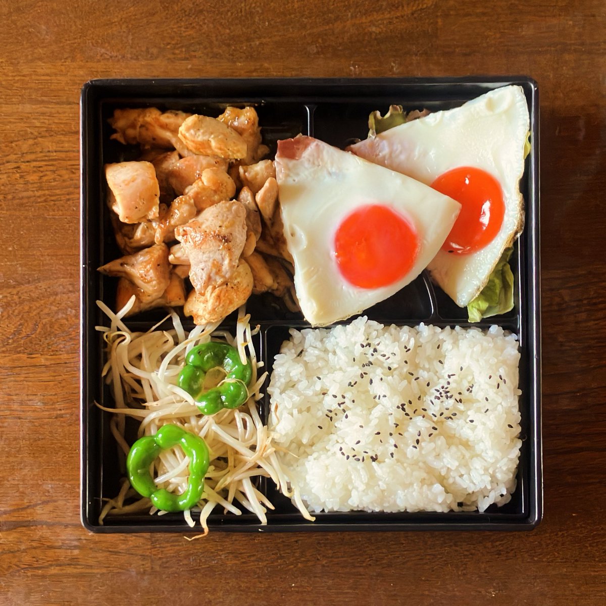 barjigoku's tweet photo. 親子弁当
#フィットネス #フィジーク  #筋トレ #バルクアップ  #ロードバイク https://t.co/9HVJl5ZDBS