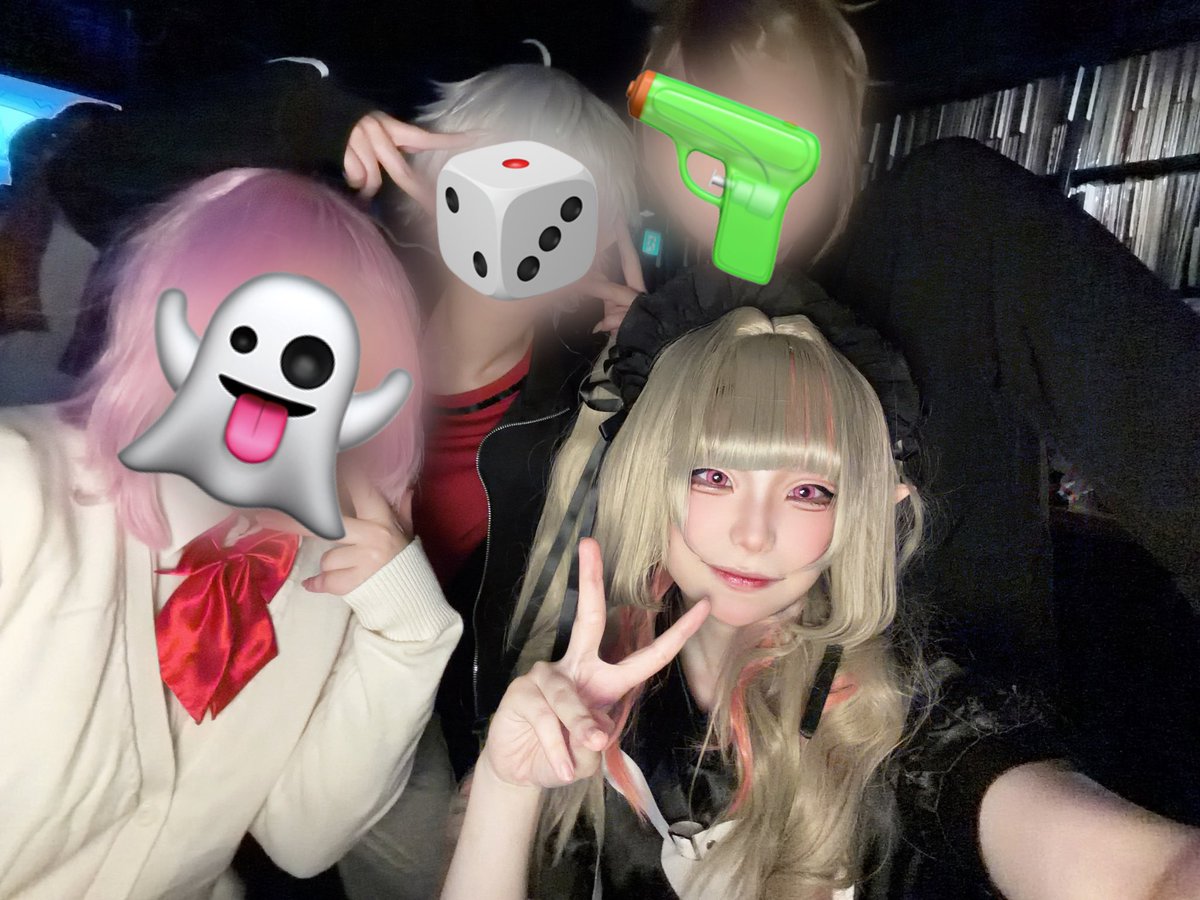 Hito__error's tweet photo. ｹﾞﾏｽﾞ4人揃って良かったぁ〜‼️あと久しぶりのコスプレとっても楽しかったです🫶
いいむあんまり自信なかったけど、みんなめちゃくちゃ褒めてくれて嬉しかったです！
運営さん演者さんお疲れ様でした🍵

#ボカトリ × #サブカラ https://t.co/YvLWIWk0Ld