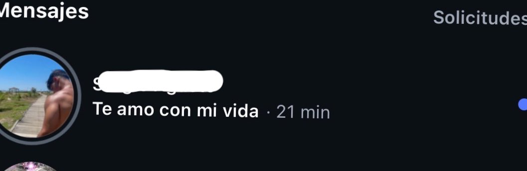 28azc's tweet photo. Voy a ver que me escribió la que me gusta…
Mi compa: https://t.co/OKPZ52b2L0