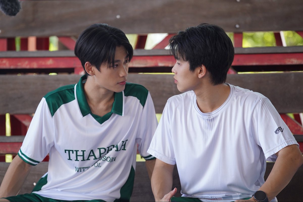 tia51_official's tweet photo. Behind The Scenes 🎬
LOVEx3 หลักสูตร (รัก) ภาคบังคับ EP2 👀✨

LOVEX3 EPISODE 2

#LOVEx3_EP2
#LOVEx3
#tia51 https://t.co/fQ2xitdnNs