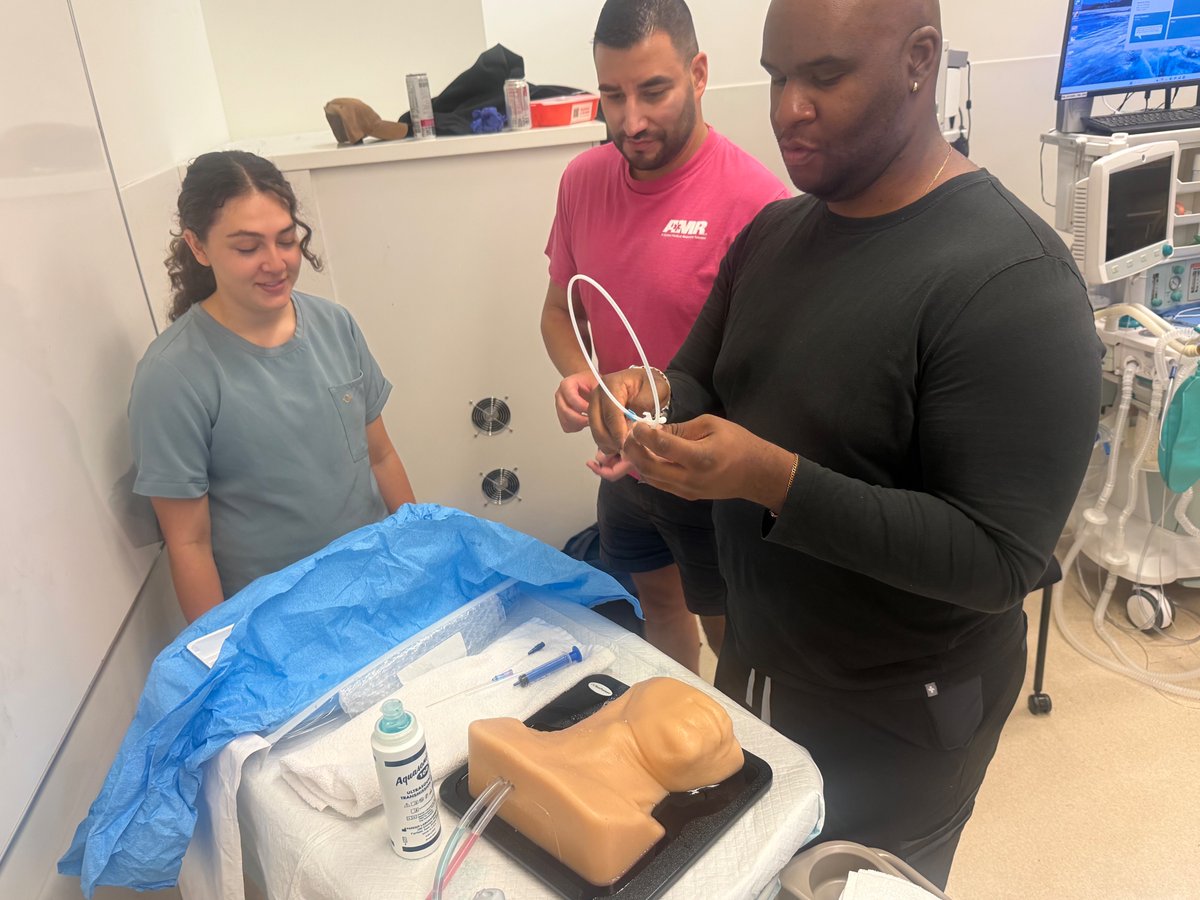 UCSDNCC's tweet photo. Our NCC team took time to practice important skills and build confidence in our sim lab learning environment. A big thank you to everyone who participated, shared their knowledge, and helped make the day a success! @ucsdneurodept https://t.co/zWD5gnNZGR