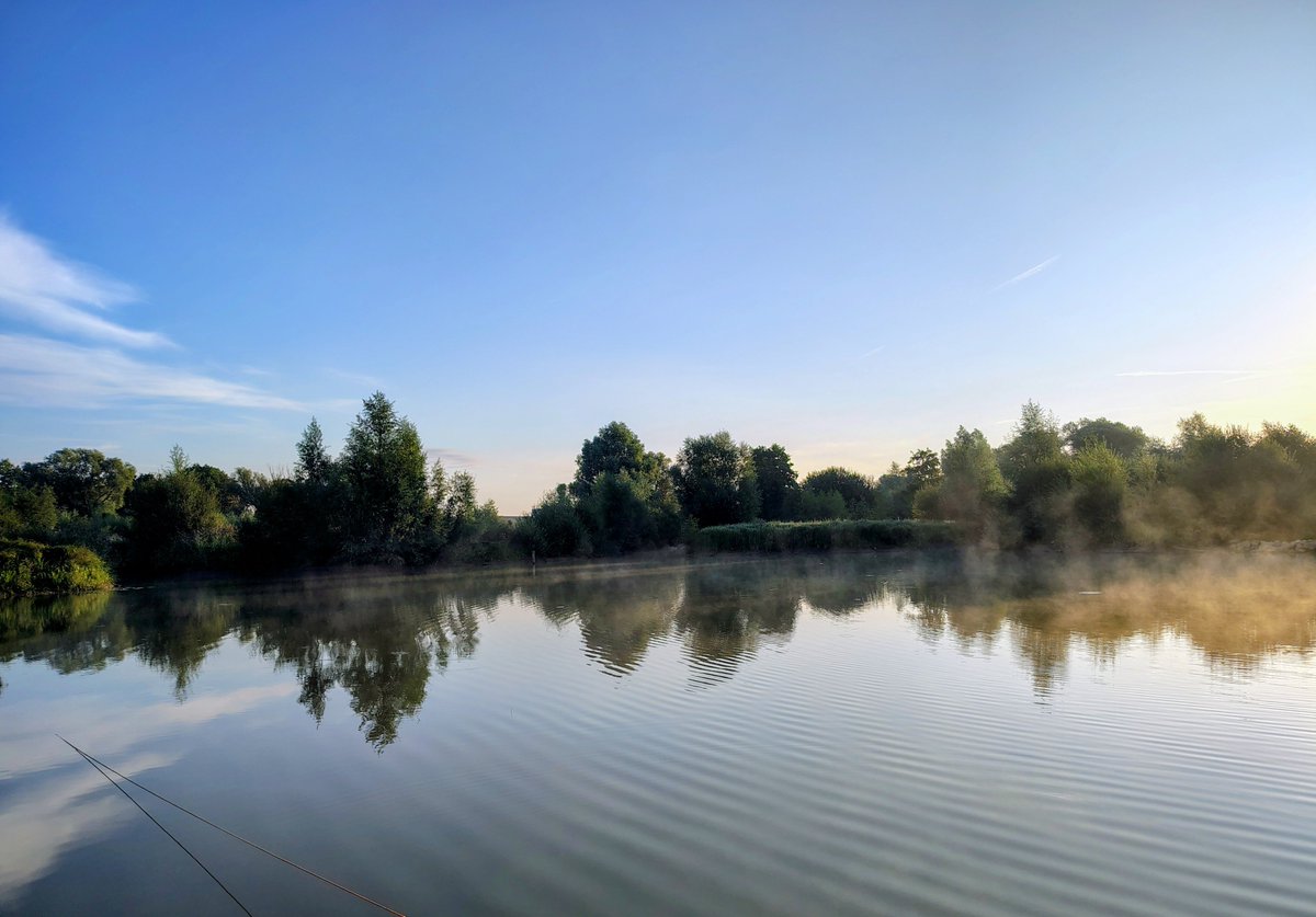 DammekeI's tweet photo. #vrtweer Kluisbergen 24/08 7h20 9,7° C https://t.co/TLt9n9aUHo