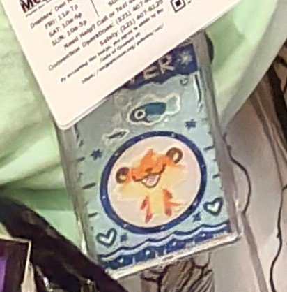 pop2hotzz's tweet photo. #megaplex Have anyone at Megaplex rn seen this badge? . It fall off during Sunday Rave and we been trying to find it. If anyone seen or have it please let us know ,thank you <3 https://t.co/4k0oZOGF2V