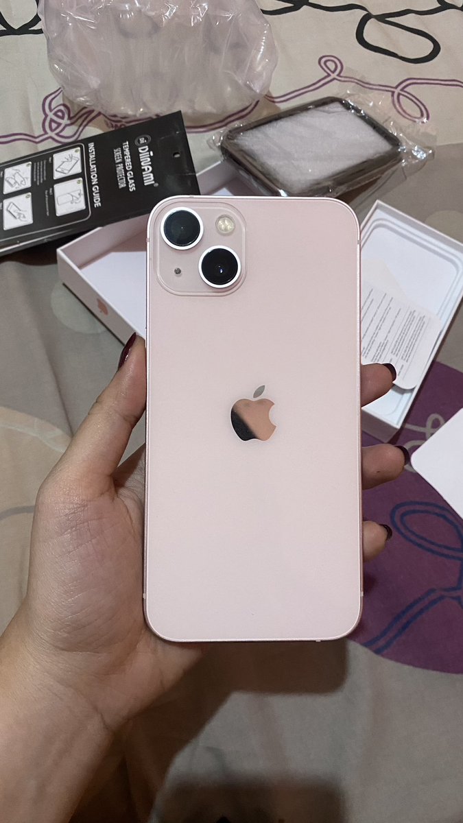 bubblegummyyy__'s tweet photo. WTS iphone 13 basic pink 128gb 
- bh 73
- fullset mulus
- inter
- sinyal kadang ada all opr
- camera, mic, face id on semua normal
- bebas reset update bukan BYPASS
- free case banyak
- pemakaian cewe

💰 4.7 nego
📍 tangerang

bisa cod krl / bebas sekitaran tangerang https://t.co/bUtDnNEbLI