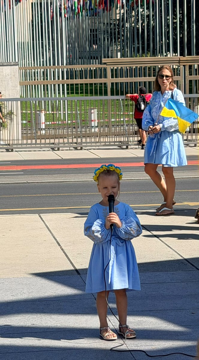 LtGva's tweet photo. Happy Independence Day, 🇺🇦 #Ukraine! Freedom is not given, it is defended. On this day, we remain united in our solidarity, support, and shared commitment to justice. We honour the extraordinary courage of the Ukrainian people. We pay respect and admiration to those Ukrainian men and women, bravely fighting on the frontline. Your resilience inspires us all, and your sacrifice protects the peace of our continent. Ukraine’s future is free, sovereign, and Europe 🇪🇺. Слава Україні! #StandWithUkraine