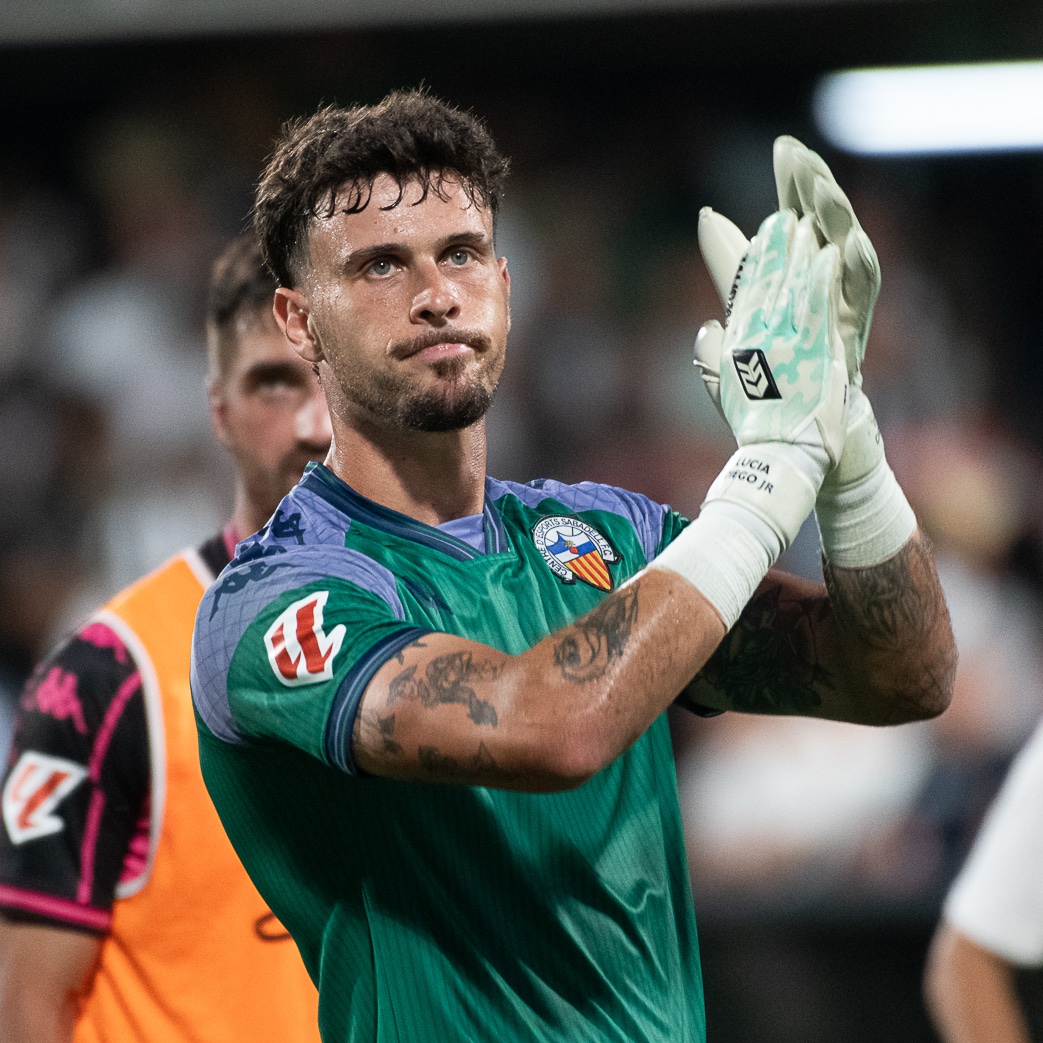 CESabadell's tweet photo. 🔐 Segona porteria a zero de la temporada

👍🏻 Continuem treballant al màxim, @Diego_Fuoli https://t.co/l33ku3HxwE