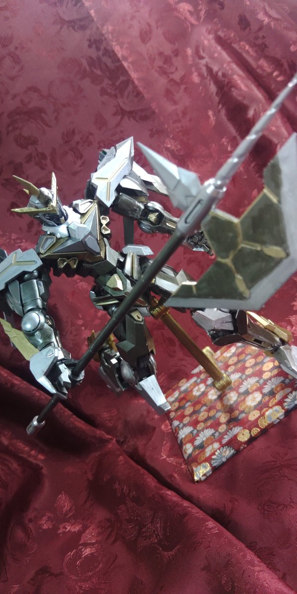 BqCZab45qV9Icbi's tweet photo. #突然カッコイイ銀を無言で貼る
#プラモデルライフ
#おもちゃライフ https://t.co/0yPmMbjsf5