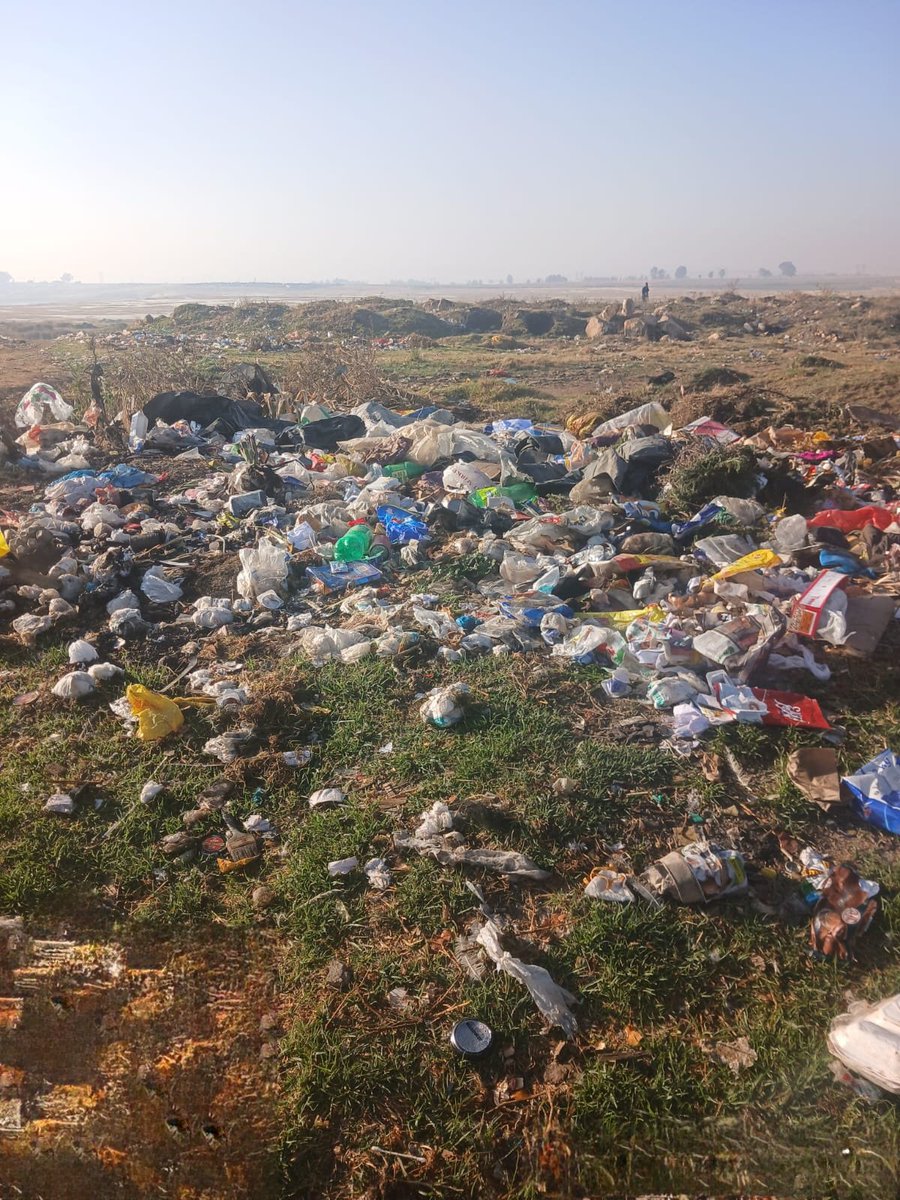 City_Ekurhuleni's tweet photo. ๐ #Germiston, #Alberton, #Elsburg, #Primrose, #Thokoza & #PalmRidge โ Litter picking and street cleansing.
๐ #Bedfordview โ Waste removal.
๐ #Nigel โ Transfer station and CBD cleaning.
๐ #Springs โ Waste collection, litter picking and CBD cleaning. https://t.co/hWqBwnokBy