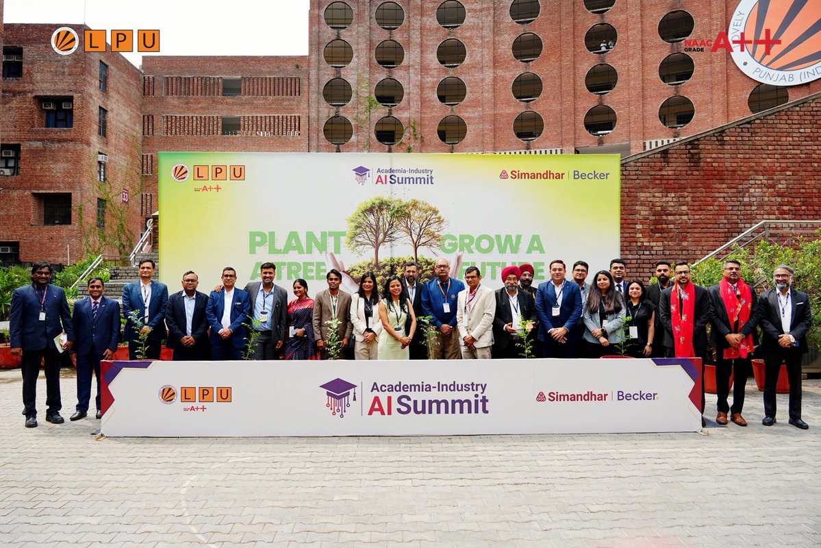 lpuuniversity's tweet photo. From insightful discussions to high-impact networking, the Academia–Industry AI Summit at LPU was all about driving AI innovation and preparing students for the future of tech. 💡
Start your journey: https://t.co/svkmtYWTU7 https://t.co/lWppBLkDCi