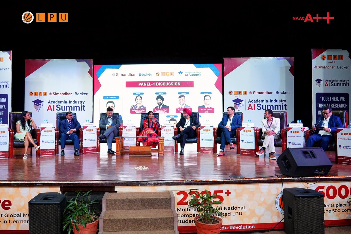 lpuuniversity's tweet photo. From insightful discussions to high-impact networking, the Academia–Industry AI Summit at LPU was all about driving AI innovation and preparing students for the future of tech. 💡
Start your journey: https://t.co/svkmtYWTU7 https://t.co/lWppBLkDCi