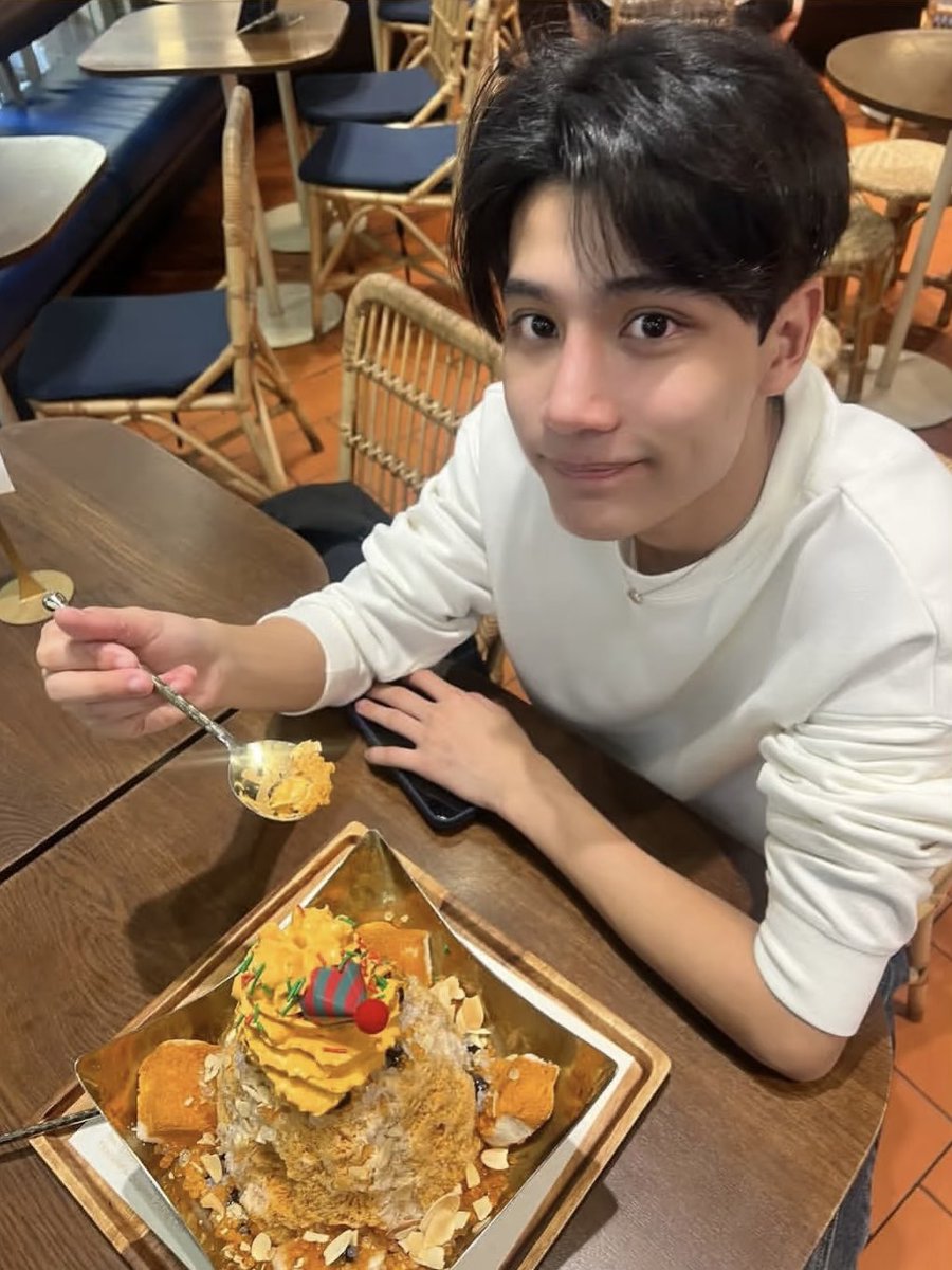 freeninpixels_'s tweet photo. เธรดรูป ‘น้องศา’ จากสตอรี่คุณแม่ ที่หมายถึงแม่จริง ๆ

𐙚⋆°🥭｡⋆♡ (#Ongsacelcius)
 #InnOngsa #อินองศา https://t.co/TVfar86E4X