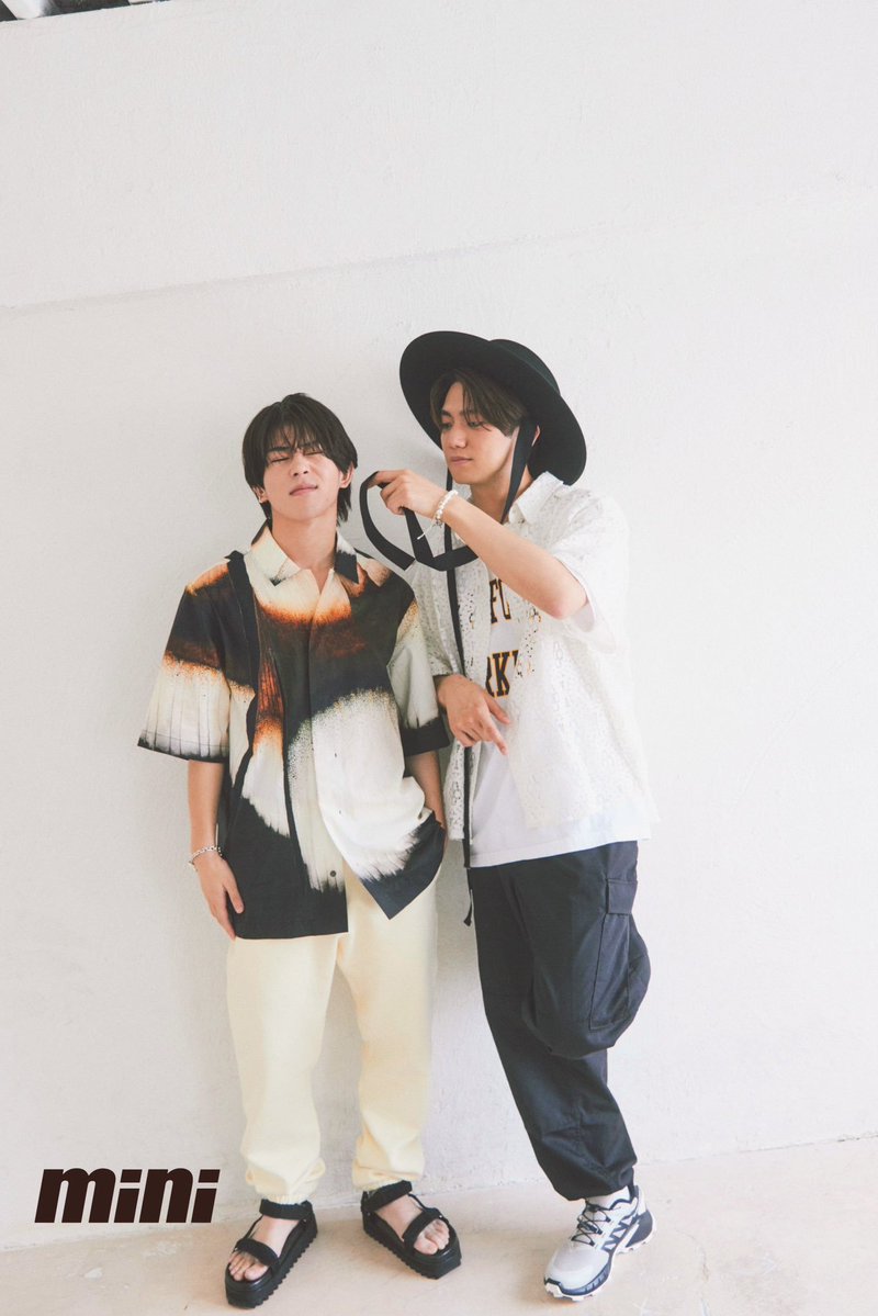 mini_twjp's tweet photo. ³²🎂👏❤🌹🍓🐶
今年もこの写真を噛み締めます。
末さま、Aぇ担さま、おめでとうございます！

#一生こすりたいAぇ写真
#すえのり
#絡む正門
#くしゃ顔誠也 
#末澤誠也 
#Aぇǃgroup 
#目指せ国立 https://t.co/geseMFsWoJ