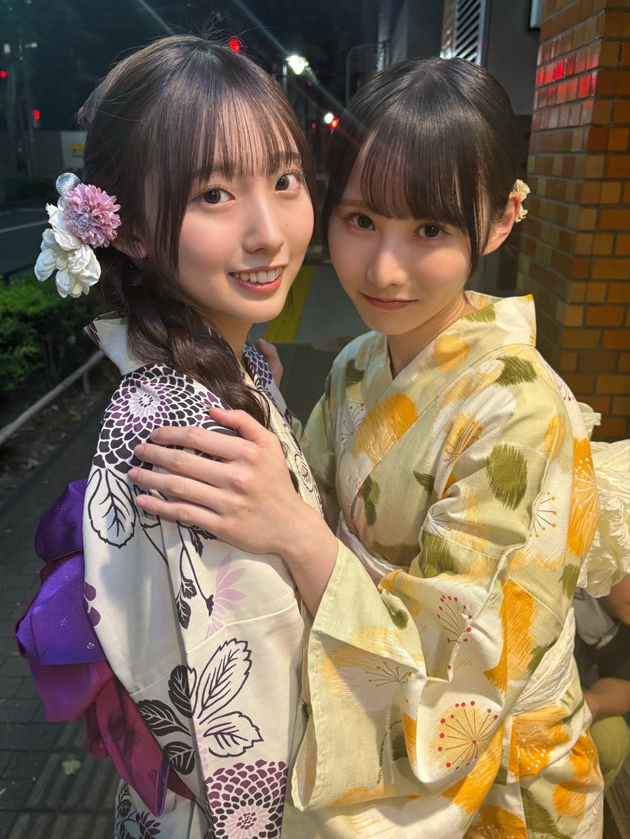 brody20150821's tweet photo. ／
　大好評発売中！🎐
＼

現在発売中の『BRODY10月号』 #日向坂46 五期生連載【革命前夜】第3回には #大田美月 さん× #高井俐香 さんペアが登場！

今回も、撮り下ろしグラビア＆インタビューを掲載📸

さらに、HMV&BOOKS onlineで本誌をご購入いただくと特典ポストカードもついてきます！
数に限りがございますので、お早めにチェックをお願いします👀✨✨

#ブロディ五期生連載_革命前夜 

⏬ご購入はこちらから⏬

● HMVオンライン
《大田美月×高井俐香（日向坂46）ポストカード付き》BRODY 2026年 10月号
https://t.co/sviTMm8MMv

BRODY 2026年 10月号（特典なし）
https://t.co/dhzXsfEvAI

●Amazon
https://t.co/bmlhjJ3pMg