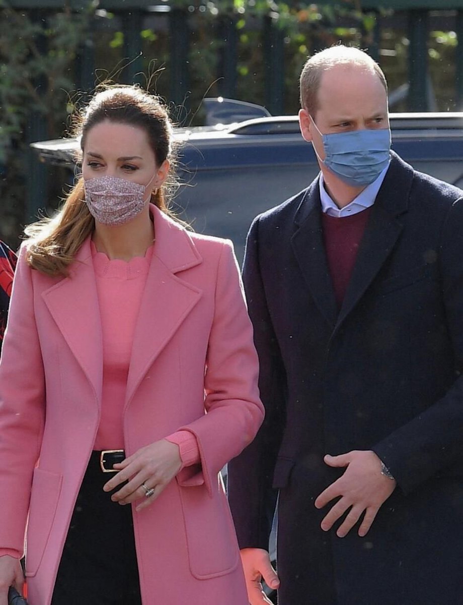 cambridgepower's tweet photo. I won’t forgive those two because I was there when William had to accompany Catherine to her solo early-years engagement the day after that interview, specifically to protect his wife from the press and paparazzi who were waiting to hound her. I will never forget that. https://t.co/O2OTprbtKU