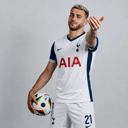 SportsCubuklu's tweet photo. ✅ Tottenham, genç kızların sevgilisi Barış Alper Yılmaz'ın Galatasaray'da kalması için 40.000.000€ önerdi. https://t.co/PUagQ8yfVf