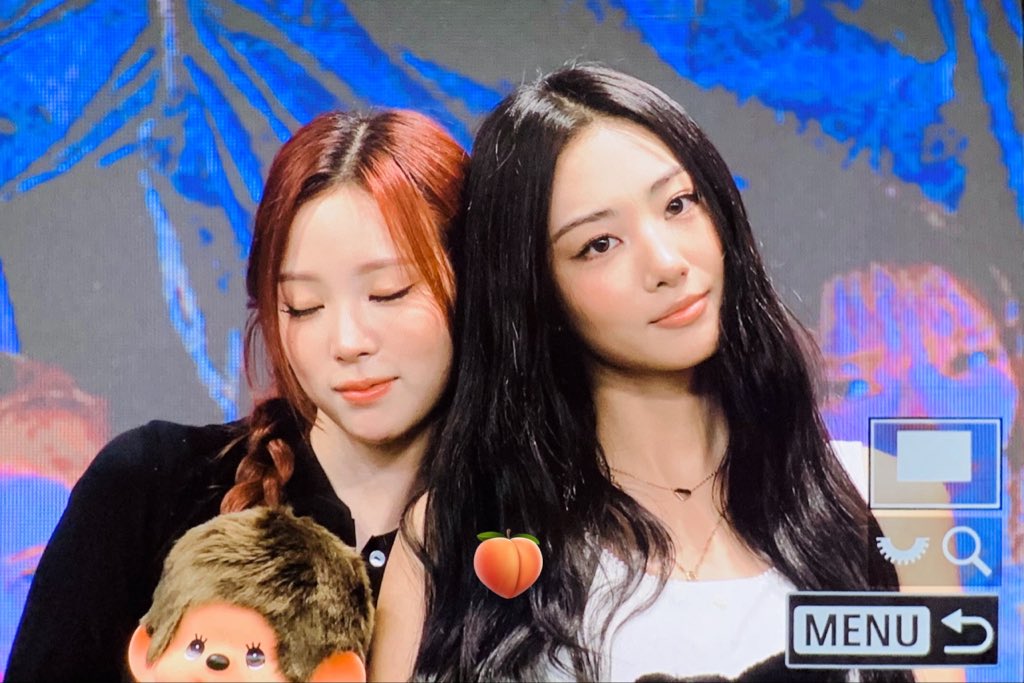 nr_peach's tweet photo. 먀가린즈🤩 https://t.co/hhjKCKv9tp