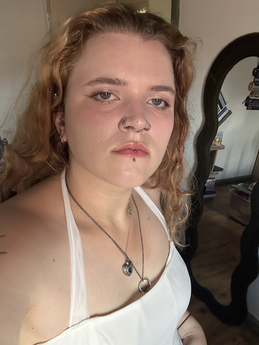 mutilvr tweet picture