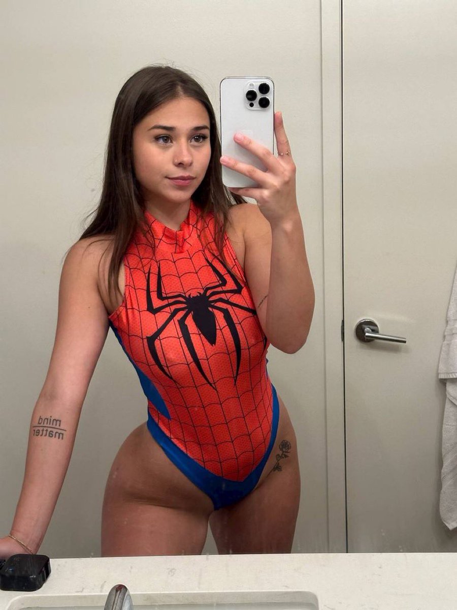 PoSergoo's tweet photo. Sophie Raiin 🇺🇸 more video 18+ 🩵🤍

https://t.co/3C0L0z28Iw https://t.co/OWVu2RKXNn