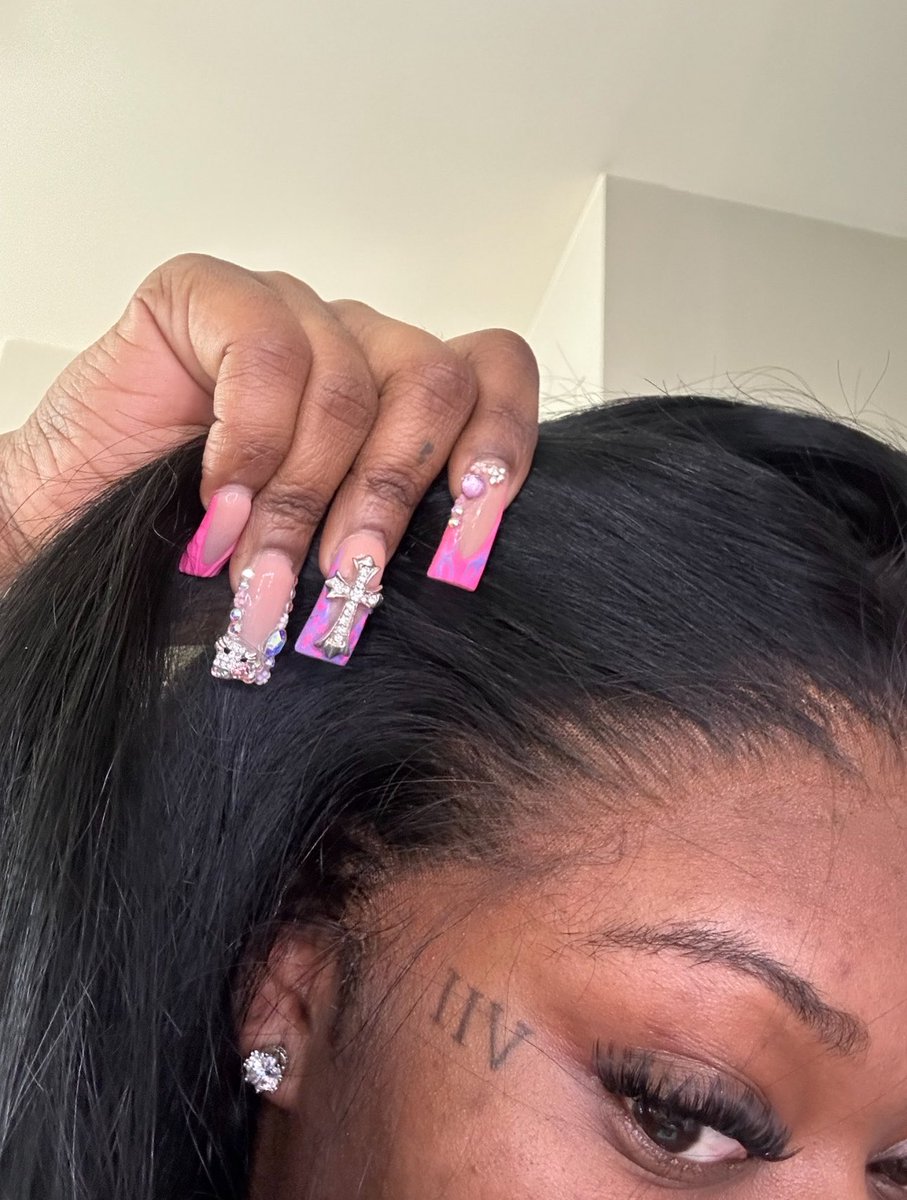 Munchitt_'s tweet photo. homemade installs 😍 https://t.co/U2CeMcd81v