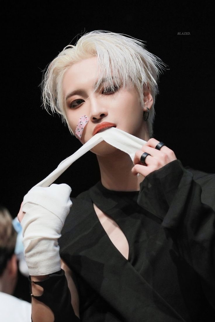 sh_greeen's tweet photo. ✮ ⋆｡°✩ ☁︎ https://t.co/FEZrE9zKTW