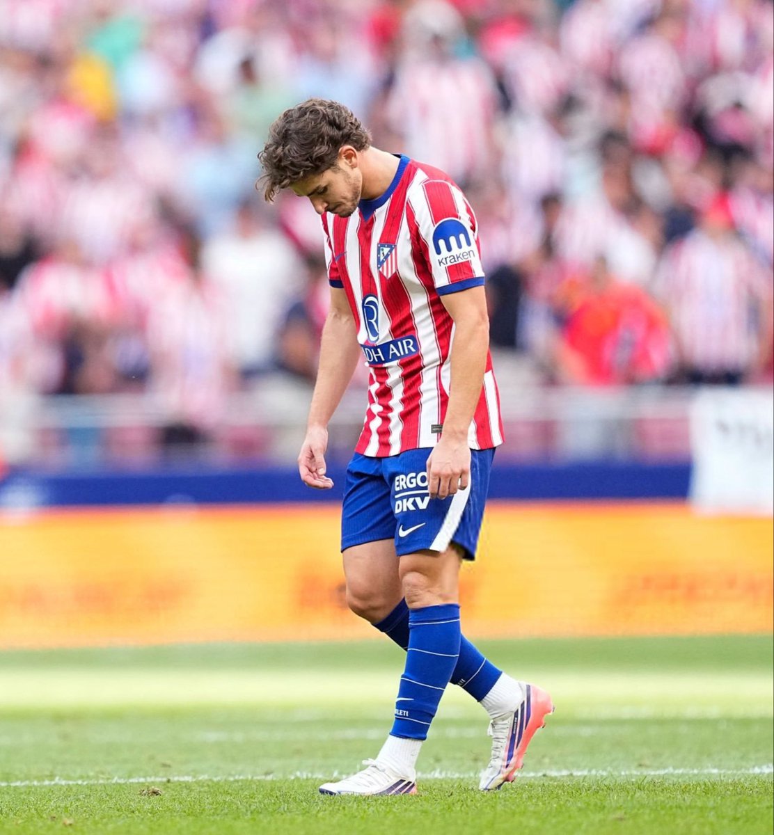 futtmais's tweet photo. 🚨 Julián Álvarez sabe que o Arsenal é a sua única porta de saída do Atlético de Madrid.

No entanto, o atacante só deseja atuar pelo Barcelona. Além disso, as condições apresentadas pelos Gunners ao Atleti atualmente não satisfizeram.

🗞️ @MatteMoretto https://t.co/o6cRqspFw1