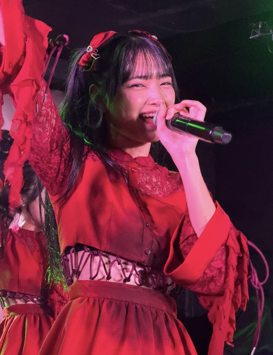ererer1023186's tweet photo. 8/24(月)
「Bety定期公演 BLT vol.40」
📍秋葉原ZEST

セトリ⬇️
夏が来たぜ‼︎
ファンタスティックパレード
アクセラレーター
メロンソーダ

1番好きなアクセラレーター来て震えた✨😭
今日のセトリ神すぎた！！！
幸せ✨😍
このはありがとう！！❤️ https://t.co/ufn5BTWC4z
