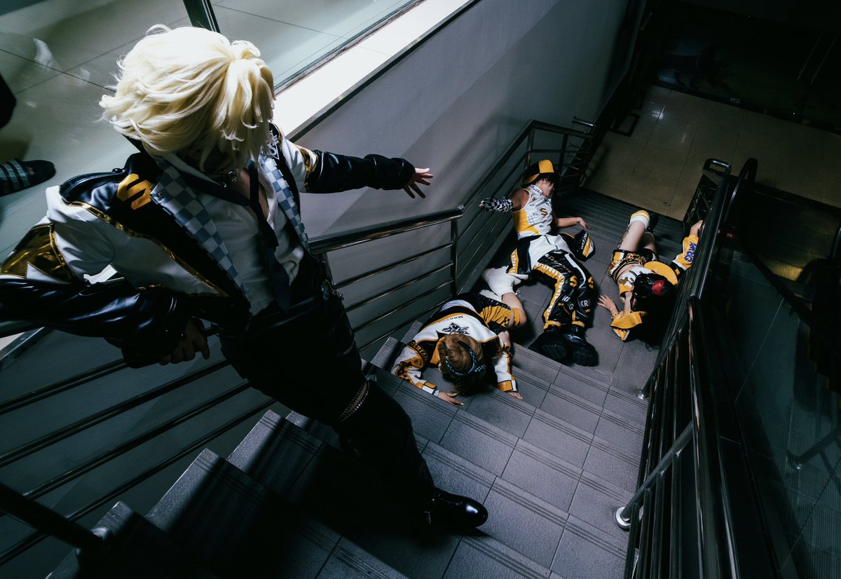 Chrs2711's tweet photo. 😈

#identityv #第五人格 
#コスプレ #sre战队 #第五人格SRE https://t.co/nLoEQvk5uI