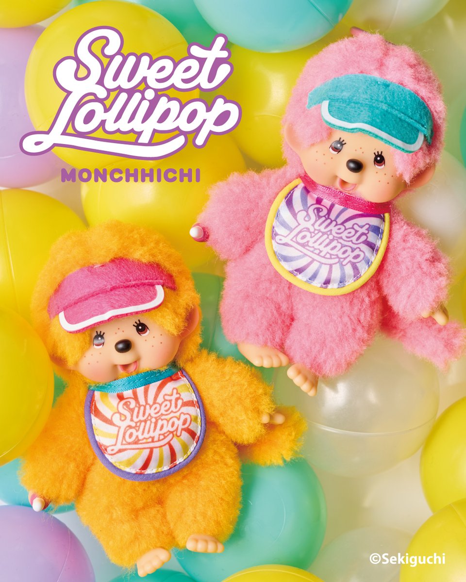 monchhichi126's tweet photo. ✨🍭New🍭✨
カラフルでポップな『スウィートロリポップ』シリーズに、男の子が新登場！
ロリポップキャンディーをイメージし、まるで海外のお菓子のような雰囲気です。

🗓️一般発売日
8月28日（金）～順次
※予約販売実施の場合は8月21日（金）より。
予約販売の実施については各店舗によります。各店舗へお問い合わせください。
🛒販売店
全国のオフィシャルショップやEC・専門店

▽詳細はモンチッチ公式ホームページをご確認ください。
https://t.co/VGzz1EzU7C