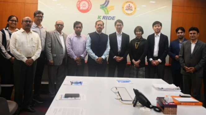 RailAnalysis's tweet photo. Japan’s #JUBH Delegation engages with KRIDE/Bi-RIDE on Bengaluru Transport and Urban Rail Cooperation
Read more: https://t.co/yBqwByzFec
#KRIDE #BIRIDE #BengaluruSuburbanRailProject #BSRP #BSTP #Delegates #Japanese #RollingStock #MultimodalIntegration #RailAnalysis https://t.co/uKRxnmVa1f