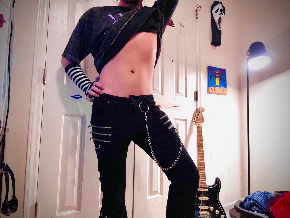 MiloWasKinky's tweet photo. 🛍️ Went on a shopping spree~ 
How are we feelin? 🐶

#gay #femboy #male #furry https://t.co/yM0tYJuBNq