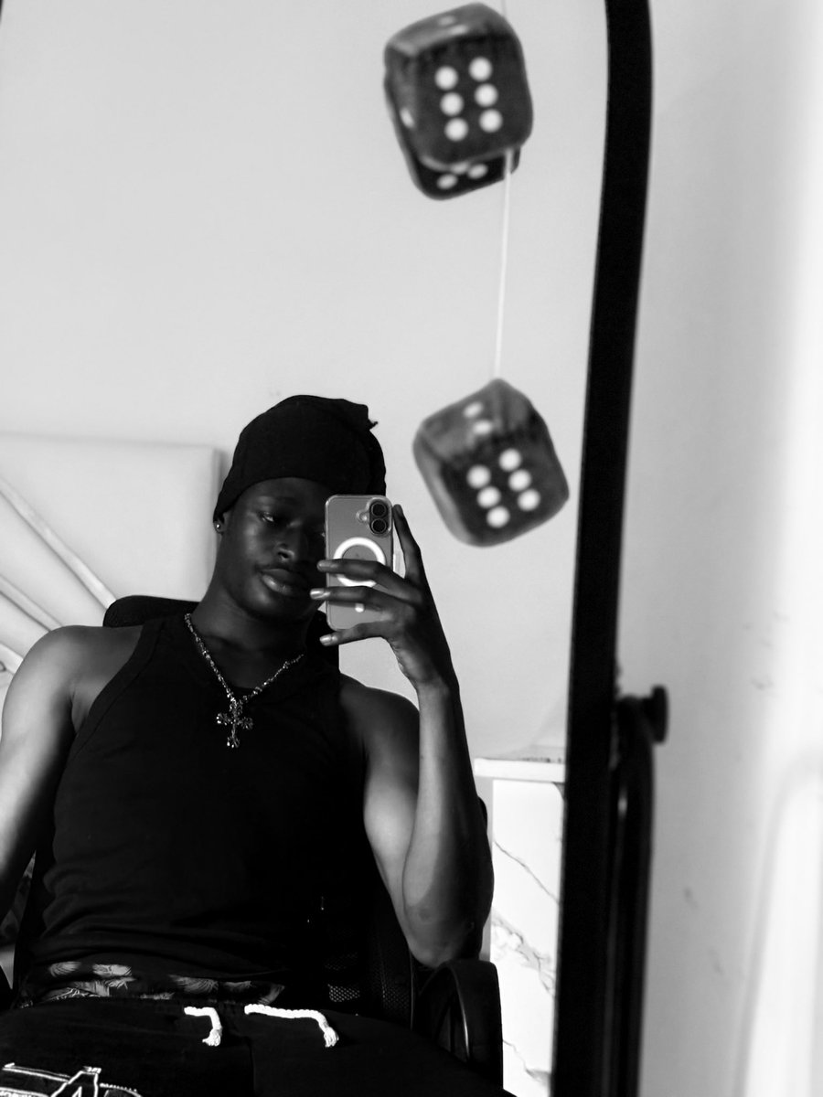 juls_daddy01's tweet photo. Good morning, my babies🦅🥹
May we receive good news today.
May our pockets smile.
May our hearts be at peace.
May our families be protected.
May our prayers become reality.
And when the day gets too heavy, may we find “REST”😭.

Amen. 🤲🏾🦅❤️ https://t.co/Vy7lQgTSHx