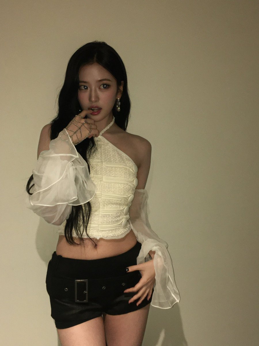 MINT__0901's tweet photo. https://t.co/YufQYDKrkA