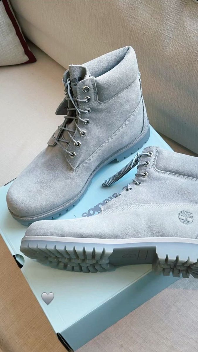 joshsol0's tweet photo. 🛸 Timberland https://t.co/5yYnx39m8c