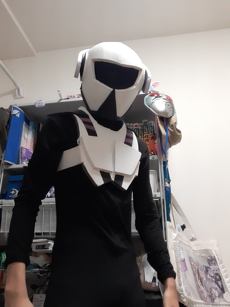 LOGRAM_HERO's tweet photo. @neon0u0q 誕生日かよ！おめでとう！！
プレゼントにまだ上げた事の無い
製作途中でダサい事になってる
完成ちょい前ログラムをあげよう… https://t.co/K6qFSY4vDu