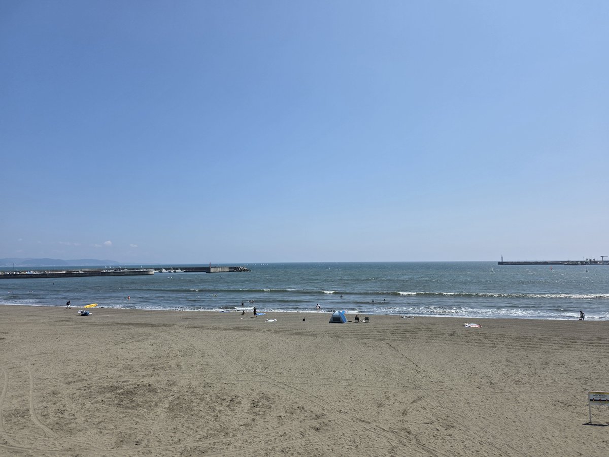ChewyPorg's tweet photo. だが今日も海🌊(仕事です😭 https://t.co/pZxyHrxbT2
