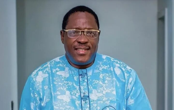 DailyPostNGR's tweet photo. Ogun government mourns veteran actor, Ogogo
https://t.co/Smz8NwjRms https://t.co/mNazhvRGOk